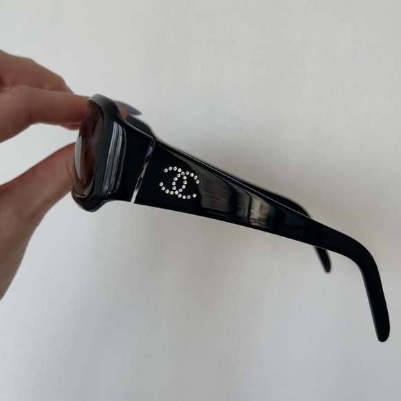 CHANEL Accessories - Vintage Chanel Rhinestone Sunglasses | vintage chanel | B064-B c501/87 | chanel